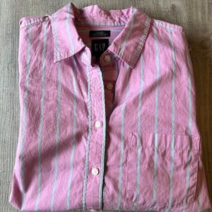 GAP Women’s Medium Poplin